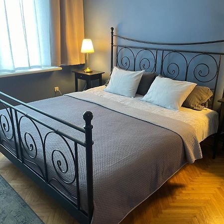 Cosy Teika Apartment Riga Exterior photo
